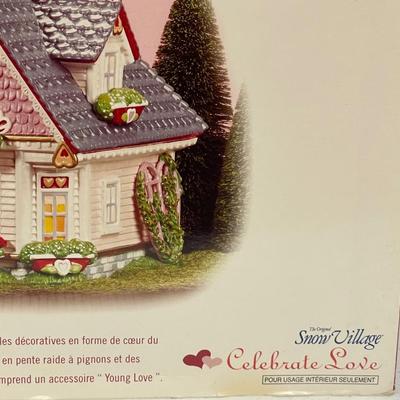 Department 56 Hearts and Blooms Cottage Snow Village