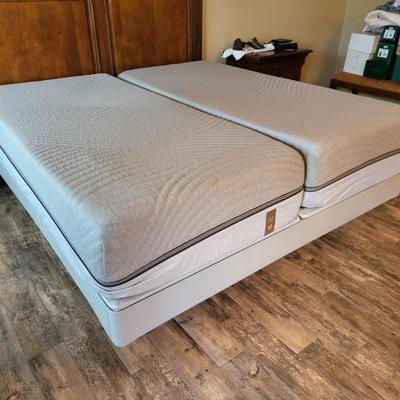 Split King I10 360 Smart Bed W/ Stanley Headboard and Linen