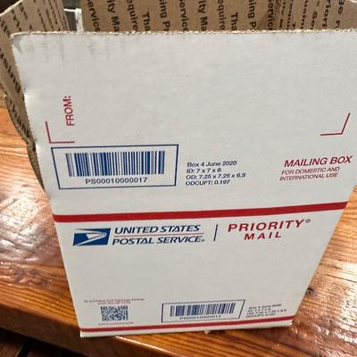 Score baseball cards box