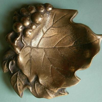 Cast Brass Figural Grape leaf Desk Tray