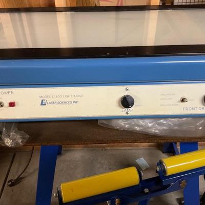Model LT630 Light Film Table
