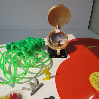 Lot 347: Toy Lot, Little Bean Sprout Jump Rope, Disney Records, Cracker Jack Toys, Tatooine Toy