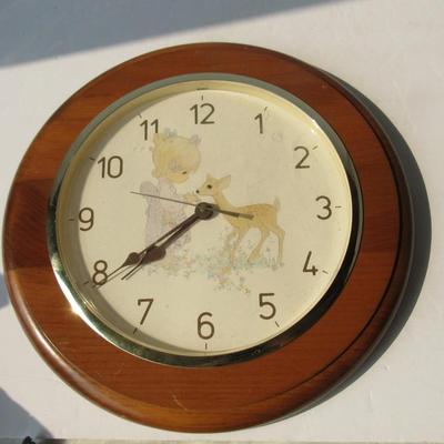 Lot 349: Older Precious Moments Clock