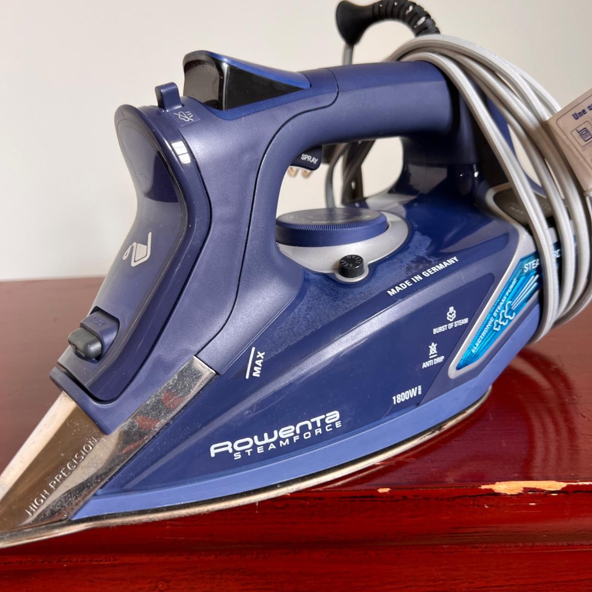 Rowenta Dw9280 Steamforce Iron w/ 2 Ironing Boards