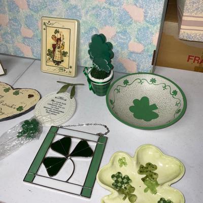 St. Patrickâ€™s Day Decorations.