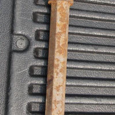 Lot 362: Long Very Heavy Iron Tool