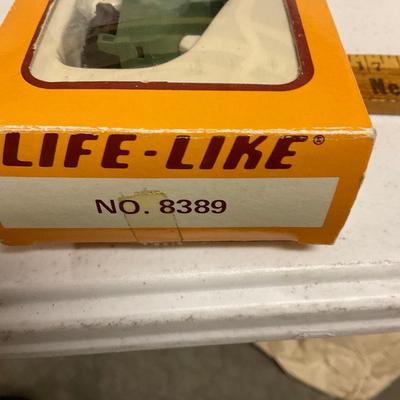 Life-Like Powered Locomotive and Switch