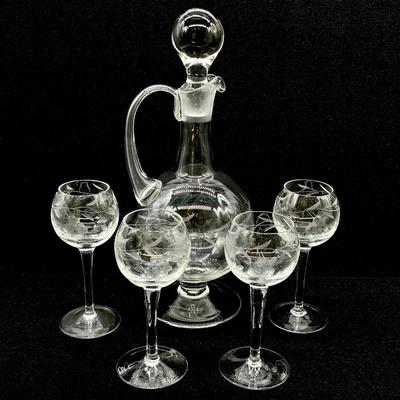 Tuscany Etched Decanter & Four (4) Wine Glasses