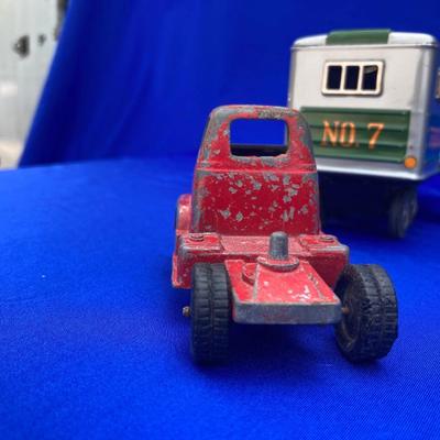 VINTAGE TOOTSIE TRUCK, TRAILER, AND OLD CAR