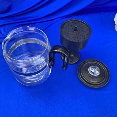 PAMPERED CHEF APPLE ðŸŽ PEELER, STOVE TOP COFFEE POT AND ALL SORTS. IF BABY BAKING PANS AND MORE
