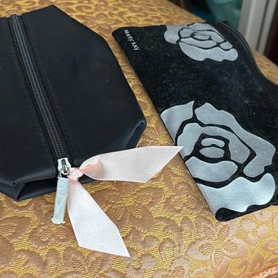 New Mary Kay Cosmetic Bag Lot