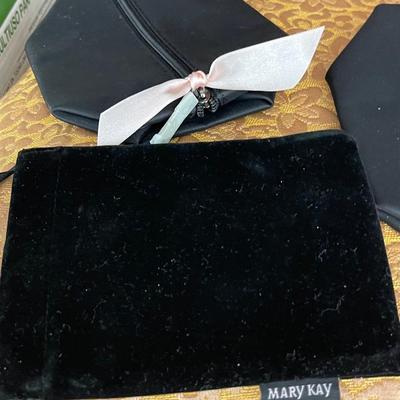 New Mary Kay Cosmetic Bag Lot