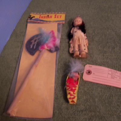 LOT 16 MORE GREAT VINTAGE DIME STORE STUFF INDIAN LADY/BABY TOMAHAWK