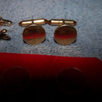LOT 32 GREAT VINTAGE CUFF LINKS TIE CLIPS