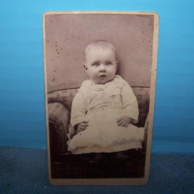 LOT 82 GREAT OLD CABINET CARDS BABIES & CHILDREN