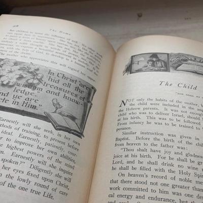 c.1909 Ellen G. White MINISTRY OF HEALING