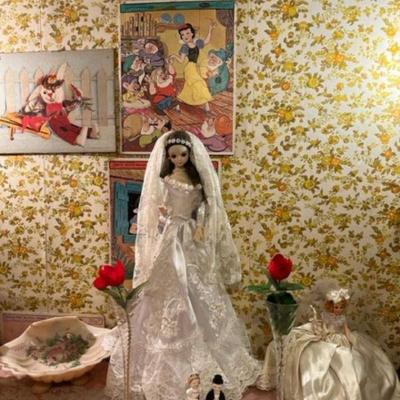 Beautiful Vintage Bride Doll