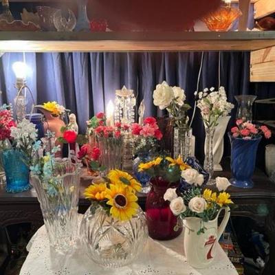 Beautiful Assorted Vases  GREAT for  MOM's DAY 