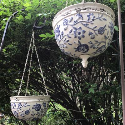 815 Pair of Blue and White Floral Pottery Hanging Planters