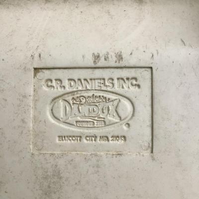 820 C. R. Daniels LOADUMPER Garden Cart