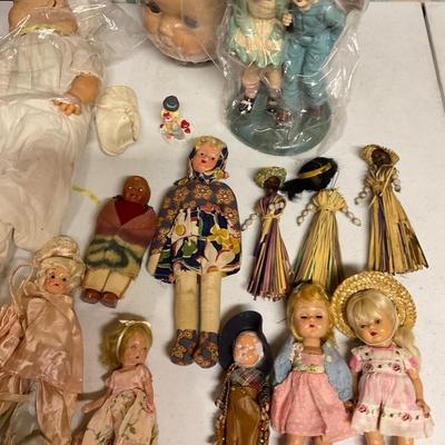 Miscellaneous Vintage Dolls.