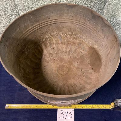 Vintage Heavy Metalware Tub