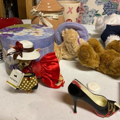 Stuffed Bears, Candle, Picture Frames And Decor.