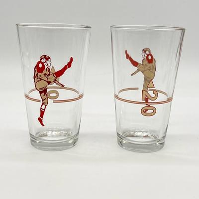 Vtg. 1950â€™s Football Pint Glasses ~ Set Of Eight (8)