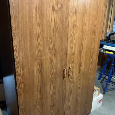 Cabinet 72â€x 48â€x 21â€
