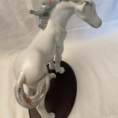 Lladro Chinese Zodiac THE HORSE #6827