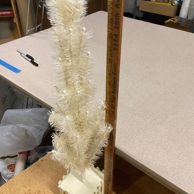 White Feather Tree.