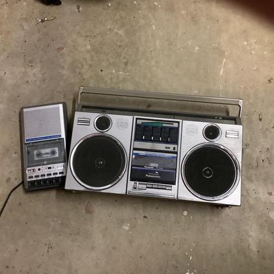 837 Vintage Panasonic Boom Box and Cassette Recorder