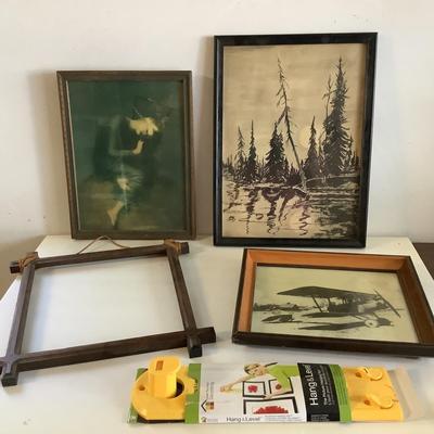 910 Lot of Vintage Framed Pictures