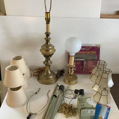 912 Lot of Two Lamps and Lamp Parts