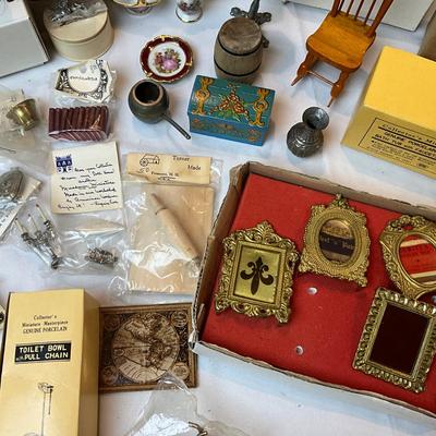948 Large Lot of Various Doll House Furniture Pieces