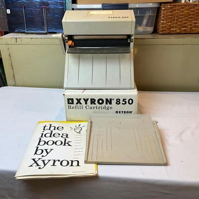 950 XYRON 850 Laminating Machine with Refill Cartridge