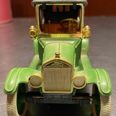 Winn Dixie Ford 1918 Model T Runabout Bank