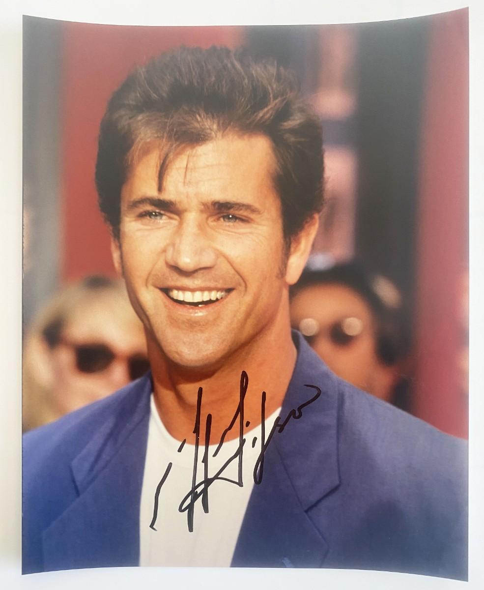 Lethal Weapon Mel Gibson signed photo | EstateSales.org