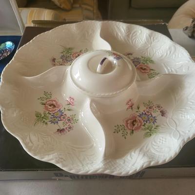 Buffet Caddy Lot