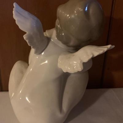 Lladro Seated Girl Angel