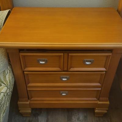 4 Drawer Bedside Cabinet