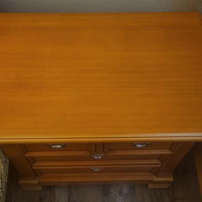 4 Drawer Bedside Cabinet