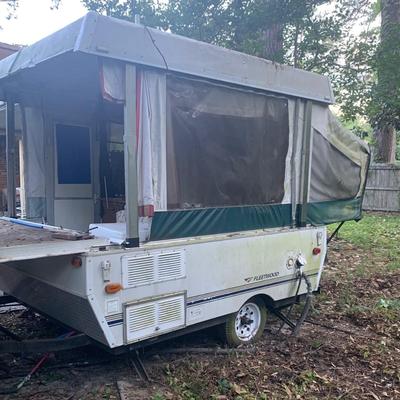 Fleetwood Sedona Camping Trailer (Read description!!!)