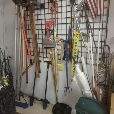 Complete Outdoor Wall Unit Lot