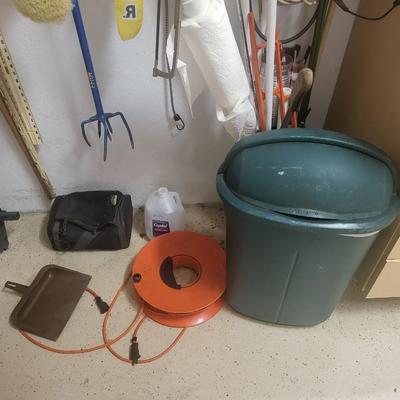 Complete Outdoor Wall Unit Lot