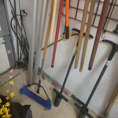 Complete Outdoor Wall Unit Lot