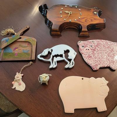 Pig Decor Lot
