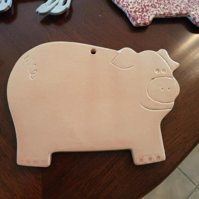 Pig Decor Lot