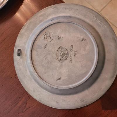 8 Collectable Plate Lot