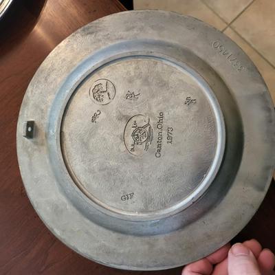 8 Collectable Plate Lot